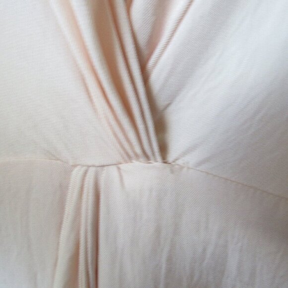 Vince. Twist Drape Long Sleeve Dress in Oat Blush Size 12 - Picture 3 of 16